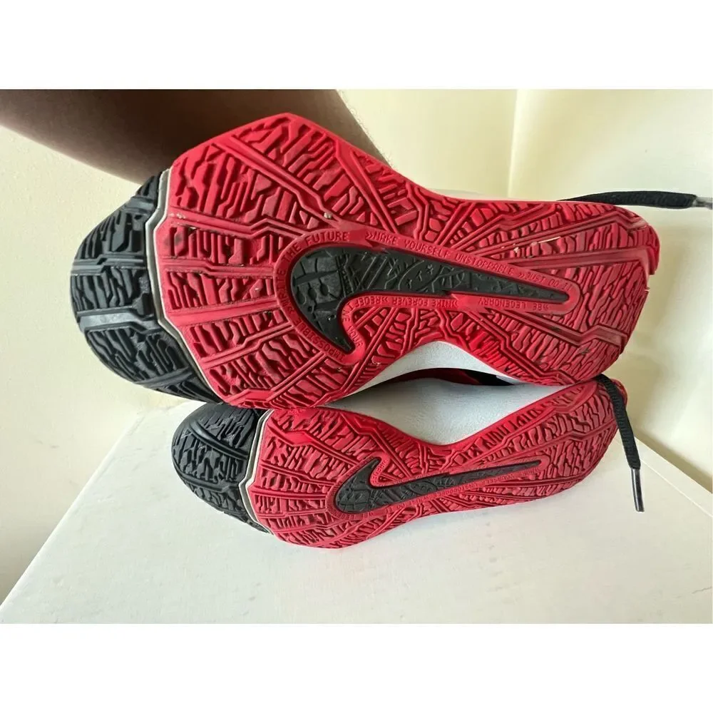 Nike Future Court 3 